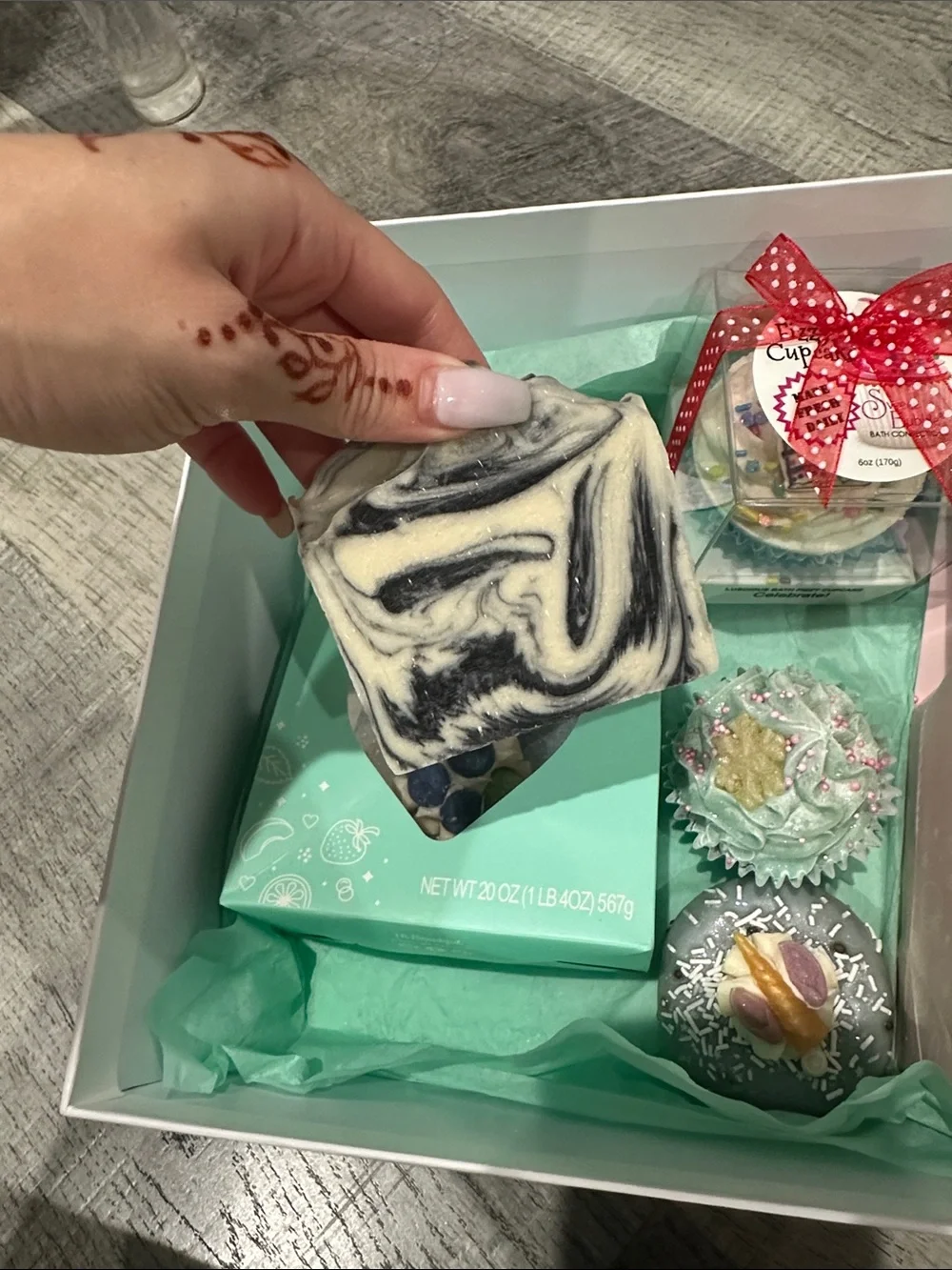 Bath Treats Gift Box — Mint Green & Pink Bath Bomb Set